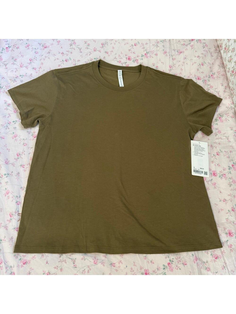 Lululemon Athletica All yours Tee